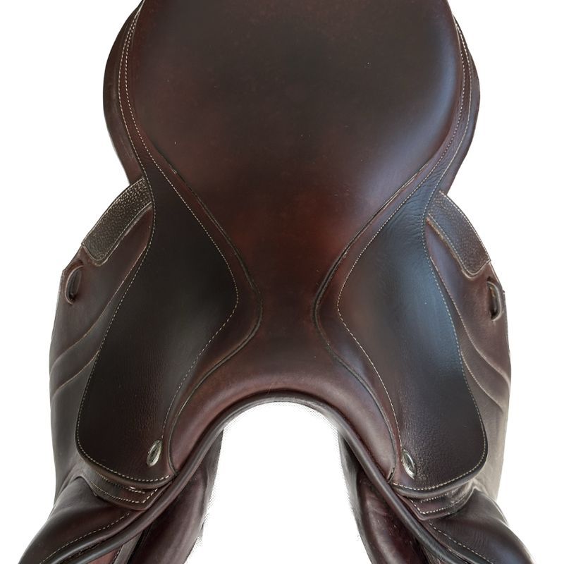 CWD Hunter/Jumper SE01 | 17.5" | 2C Flaps