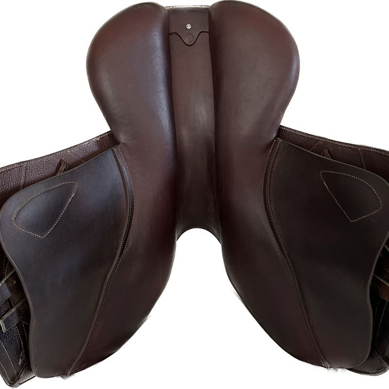 CWD Hunter/Jumper SE01 | 17.5" | 2C Flaps