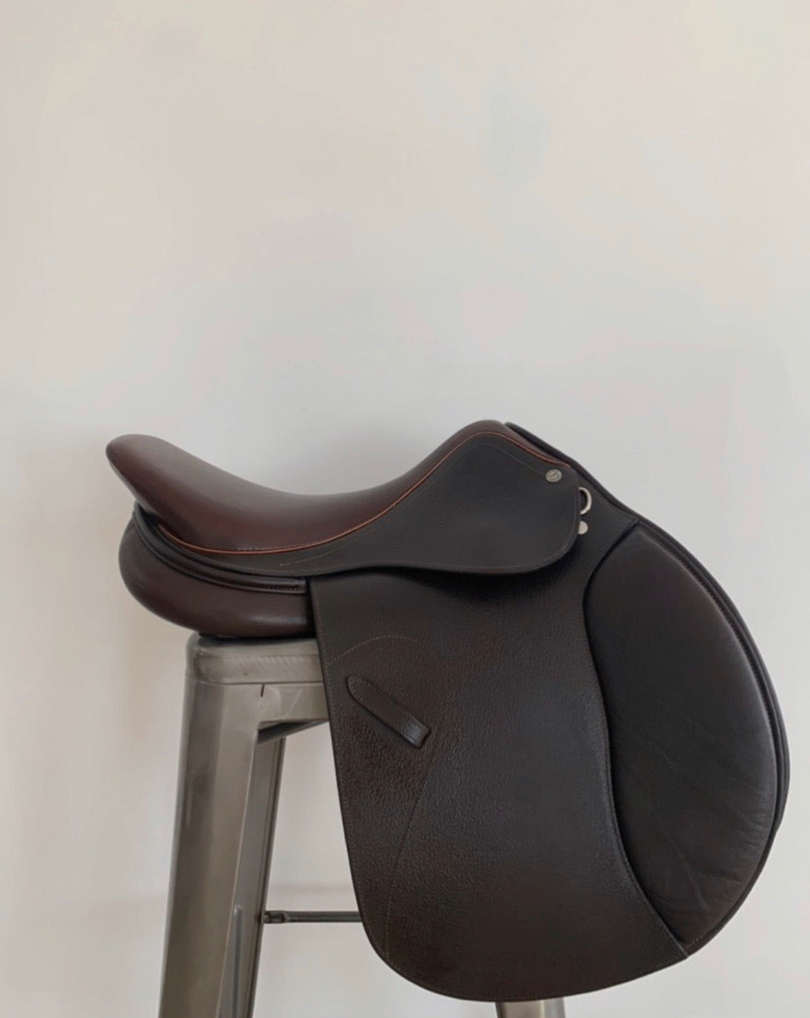 Other Almost new saddle for sale (2)