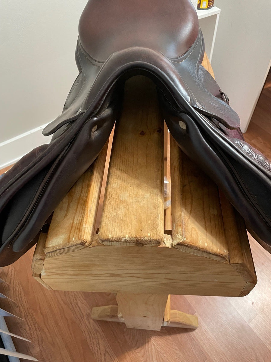 ANTARES 16.5” Antares Saddle (7)