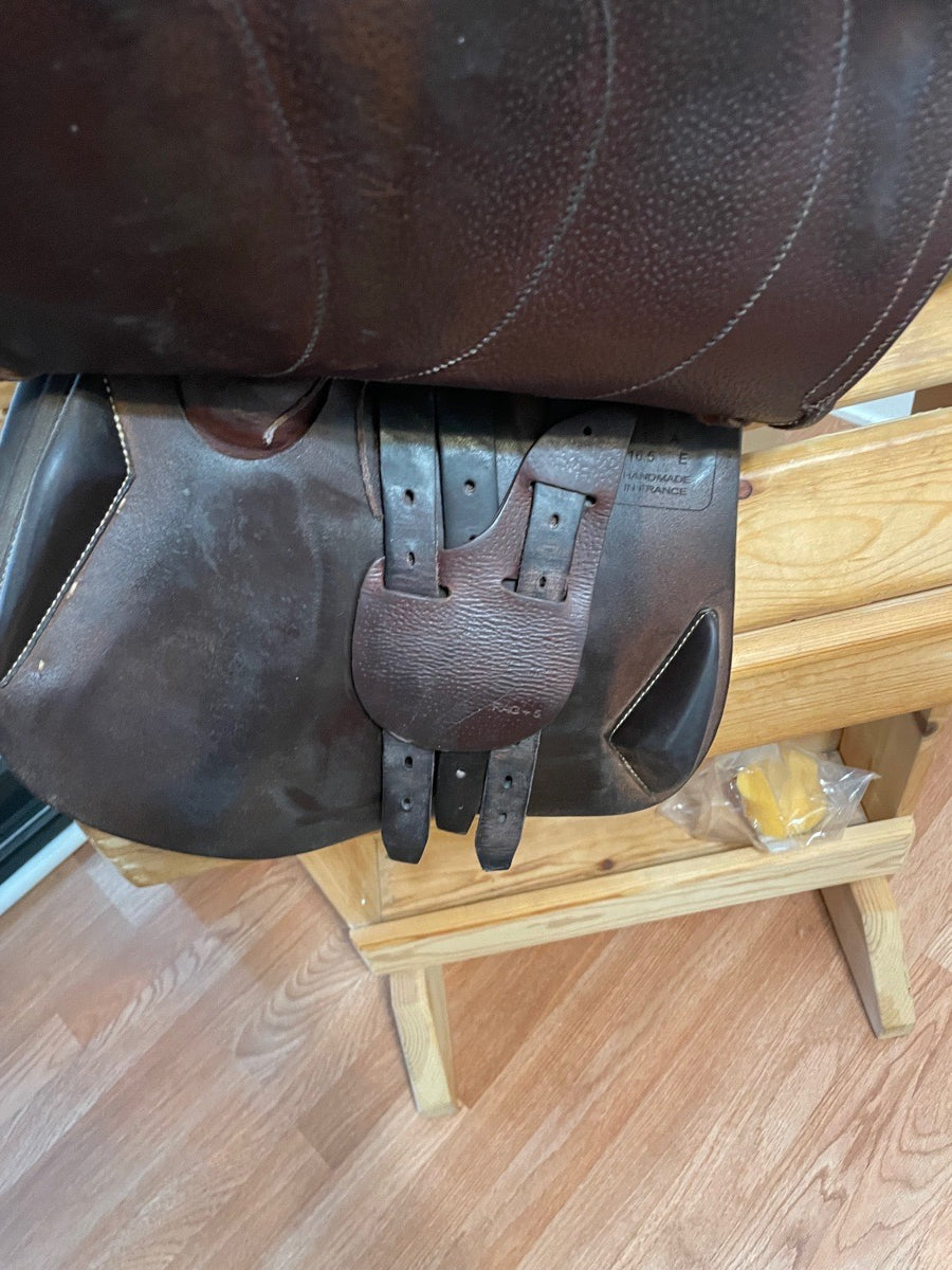 ANTARES 16.5” Antares Saddle (2)